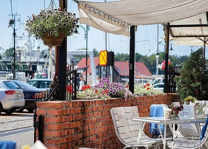 Armada Aparthotel 3*